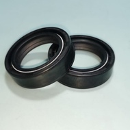 SUZUKI RM80 / GT185 / TS125 / DS125 - Fork Oil Seal Set ( 2 Pcs )