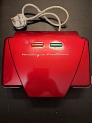 New - Nostalgia Cupcake Maker 蛋糕機