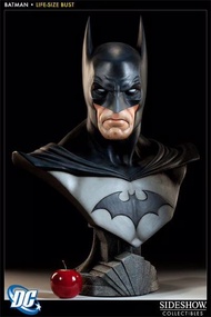 Sideshow Collectibles Batman Life-Size Bust DC Comics