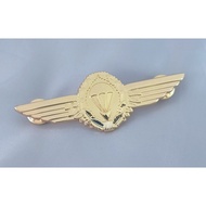 REENACTMENTS German Army Airborne Jump Parachutist Full Size golden Metal Wing Badge