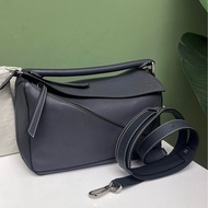 Loewe羅意威 錫器灰puzzle中號幾何包