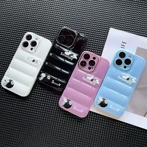 Cartoon S-Snoopy Phone Case For iPhone 16 15 14 13 12 11 Pro Max Plus X XR XS MAX 8 7 Plus Down Jack