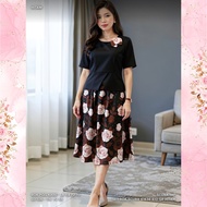 SCUBA SKIRT SET 61636 610 GR Direct Order