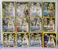 聖衣神話 黃金聖鬥士12個 + 5青銅 + 薜安教皇 + 潘朵拉 + 冥王瞬 + 天猛星 +處女Appendix +雙子Appendix +水瓶Appendix +金屬牌木箱（共18塊牌）