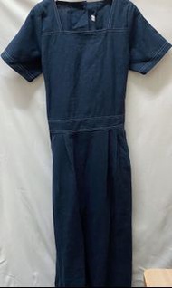 韓貨-深藍方領麻棉布料洋裝，購自Cozyfee