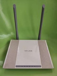 TP-LINK 300M無線wifi路由器