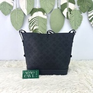《荃灣實體店》LV Flore 黑色褸空水桶包 晶片款