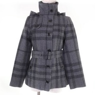 成色極佳的BURBERRY LONDON LONDON 羊毛和安哥拉兔毛混紡格紋短外套，帶腰帶和帽子，灰色，38 碼，正品，日本製造，女款
