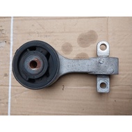 Honda Civic FN2 Type R K20A JDM upper engine mounting assy