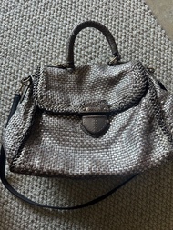 Prada bag Vintage 金屬色中古手工編織工藝 牛皮手袋 單肩包 限量款絕版 包順豐⚠️只可寄貨 面交pass‼️急轉 可以直接出價 合理即出  尋有緣人🙏🏻