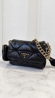 Prada 黑納帕羊皮銀釦三合一斜背包