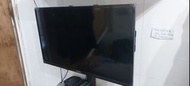 Hisense 90% new with TV stand included