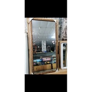 cermin viral - cermin dinding