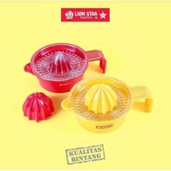 ORANGE SQUEEZER ORANGE SQUEEZER WITH LID ORANGE SQUEEZER SQUEEZER WITH LID 500ML ORANGE SQUEEZER ANT