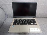 ASUS 14吋 i3-8130U筆電，外觀極新，可升級WIN11