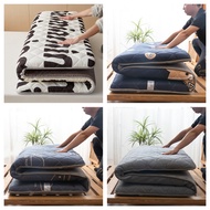 Get the goods ready.！Anti-bacterial and anti-mite mattress, Floor tatami Foldable Futon Mattress Floor Mat Soft Sleeping Pad Queen Double Thick Student Dormitory