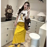Long skirt t-shirt set, women's t-shirt with girl's print mixed with long straight skirt T252(Z4)