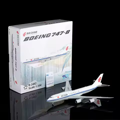 L2160 Alloy Collectible Plane Gift SQ Wings 1:200 Air China "StarAlliance" Boeing B747-8 Diecast Air