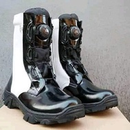 sepatu pdl tali putar provos
