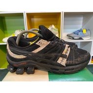 RUNNING SHOES ADULT (7.5uk)