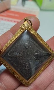 龍婆浸蘭2544第一期四面神，80%金殼，S卡驗證，（議價不回覆）