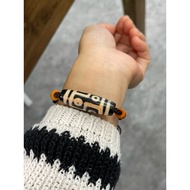 SA Tibetan Dzi bracelet with 6 cinnabar eyes - sharp patterns, protects the body, attracts luck