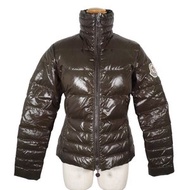 二手MONCLER TIVOLI 羽絨外套 45311，棕色尼龍，女款。