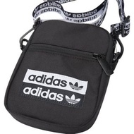 Adidas 小側背包