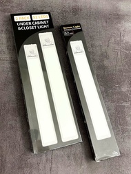 ✴️ 全新 超薄 三色溫 可調控 光暗 燈光 LED 感應燈 Sensor Lamp Cabinet Light 白光 暖光 自然光 廚櫃 櫥櫃燈 組合櫃 展示櫃 Billy櫃 玩具模型 figure
