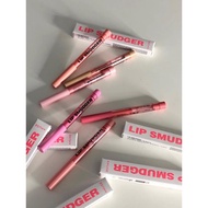 Zhang Yuanying~Korea AMUSE Lip Liner Multifunctional 5 in 1 Multicolor Shadow Expanding Lip Shape Co