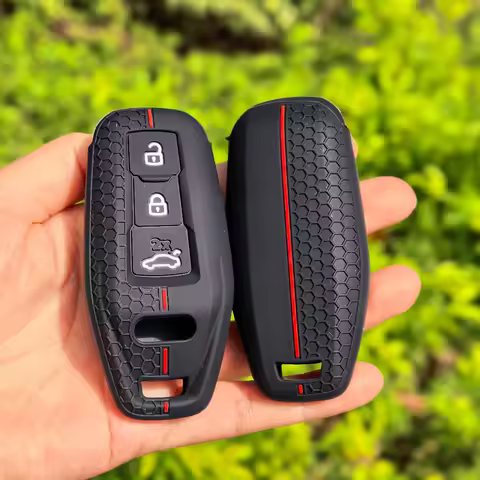 Silicone Car Key Case Fob for Audi A5 A5L 2025 Q5 Q6 Q6L A6 2025 A6L A3 Keychain Remote Decoration C