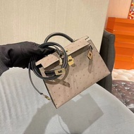 全新愛馬仕 Mini kelly 2 二代鴕鳥皮 ostrich M8 拼黑色 淡金扣