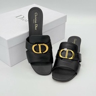 DIOR 迪奧 黑色牛皮 30 Montaigne系列 金扣 小跟鞋 拖鞋 SIZE 38
