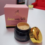 💕READY💕 AMORA FOUNDATION / AMORA LUMINOUS SILK FOUNDATION