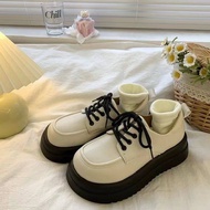 Ranger Store Youpik   ฤดูใบไม้ร่วงและฤดูหนาว 2022 ใหม่ขนแกะมัฟฟินแพลตฟอร์มรองเท้าสไตล์อังกฤษญี่ปุ่นรองเท้าหนังขนาดเล็กผู้หญิง