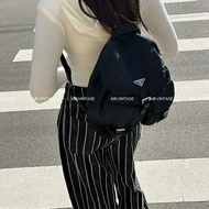 Prada降落傘尼龍後背包(小號)