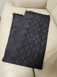 Gucci 頸巾