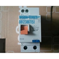 NEWEST - ELCB RCCB 2P 16A HAGER TYPE CD616B/