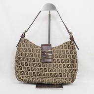 FENDI 老花 shoulder bag