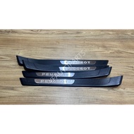 PEUGEOT 308 KICKING PLATE USED