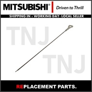 ENGINE DIPSTICK / MITSUBISHI STORM,4D56 ( MN143846 )
