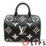 กระเป๋าถือสตรี Louis Vuitton Speedy Bandoulière 25 รุ่น M58947 ลาย Monogram Empreinte

สีดำ/เบจ [มือ