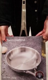 Swiss Diamond （包順豐智能櫃)