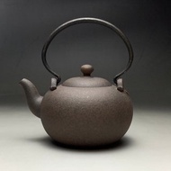 台灣良時美器【岩礦】圓潤墨泥提樑壺600