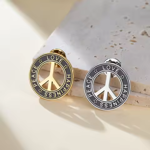 Stainless Steel Peace Sign Round Brooch for Women Men Happiness Peace Love Lapel Pins Trend Jewelry 