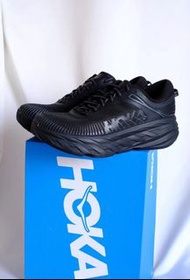 HOKA ONE ONE Bondi 7 Wide 低幫跑步鞋男款 黑色 寬版