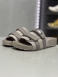 韓國直送🇰🇷The North Face Woven Slide
Size : 230 / 240 /250 / 260 / 270 / 280
到貨日12至18日
🇰🇷精選韓國好物推介🇰🇷
正品正貨