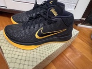 Nike Kobe AD BM EP 黑金配色籃球鞋