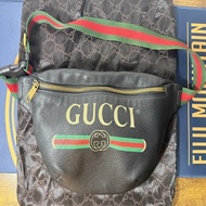 Gucci 古馳黑色印花腰包 493869 牛皮胸腰包 腰胯包 斜背包