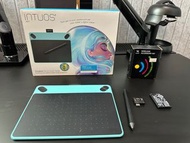 Wacom intuos art 專業電腦畫板 無線 有盒